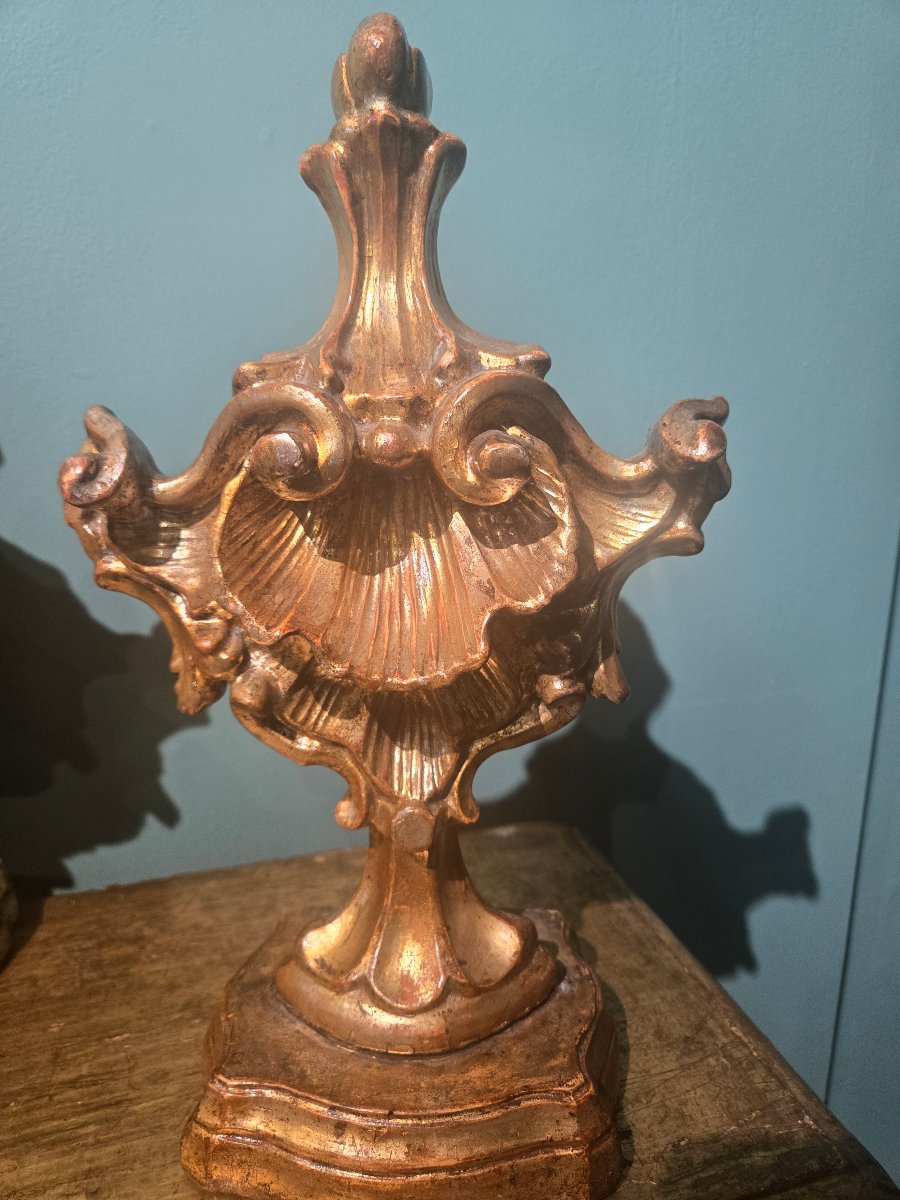 Paire de porte-palmes en bois dore, h 33 cm x 20 , Louis XIV , bon etat -photo-3