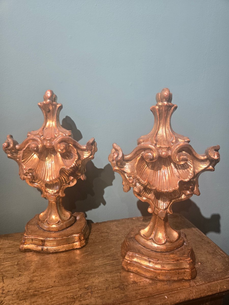 Paire de porte-palmes en bois dore, h 33 cm x 20 , Louis XIV , bon etat 
