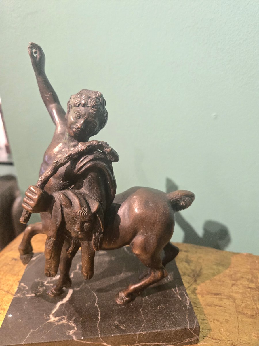 Paie de petites sculptures en bronze representants " Centaures " h 18 cm x 15 fin du XIX siecle-photo-2