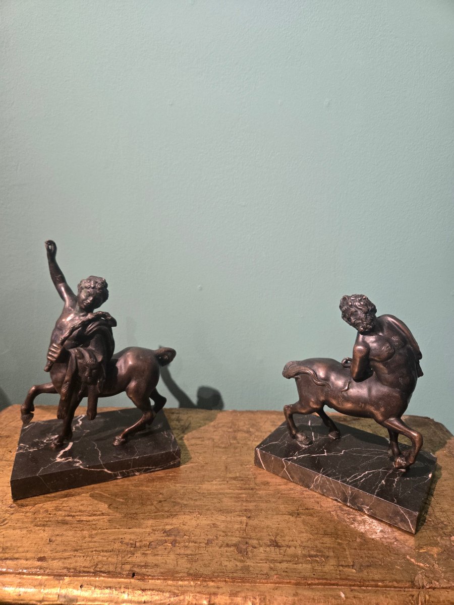 Paie de petites sculptures en bronze representants " Centaures " h 18 cm x 15 fin du XIX siecle