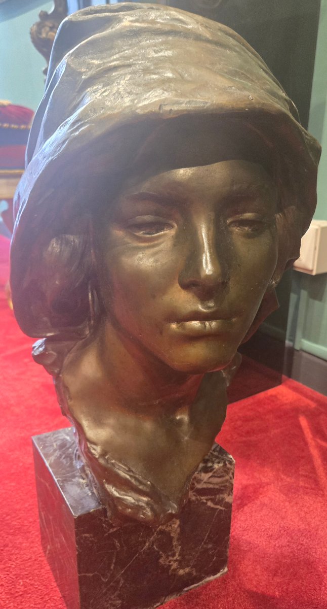 Sculpture en bronze, buste de jeune villageoise, h cm 57 , firmee Gargiulo, fin du XIX siecle -photo-1