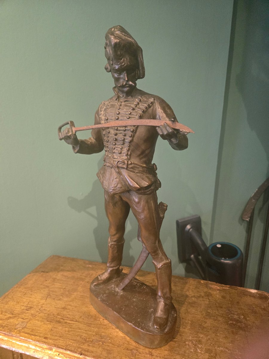 Patinated Bronze Sculpture, Hussar With Sword, Signed And Dated Strobl 1922, In Excellent Condition -photo-2