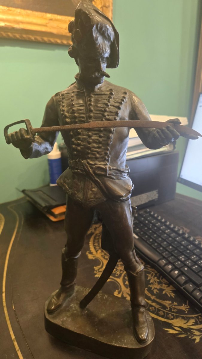 Patinated Bronze Sculpture, Hussar With Sword, Signed And Dated Strobl 1922, In Excellent Condition 