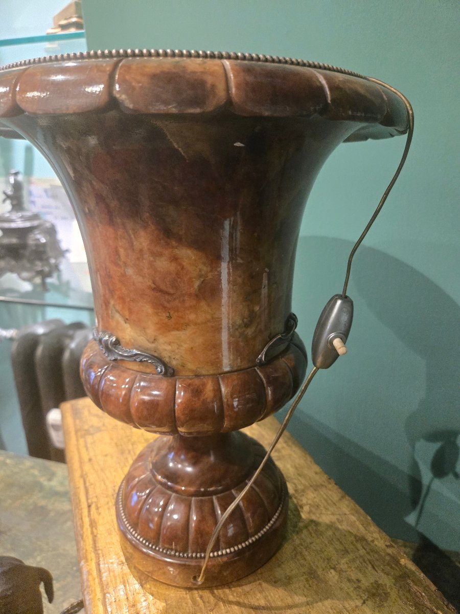 Vase/lampe en albatre , electrifie, et functionnel  XX siecle, h 35 cm ,bon etat-photo-2