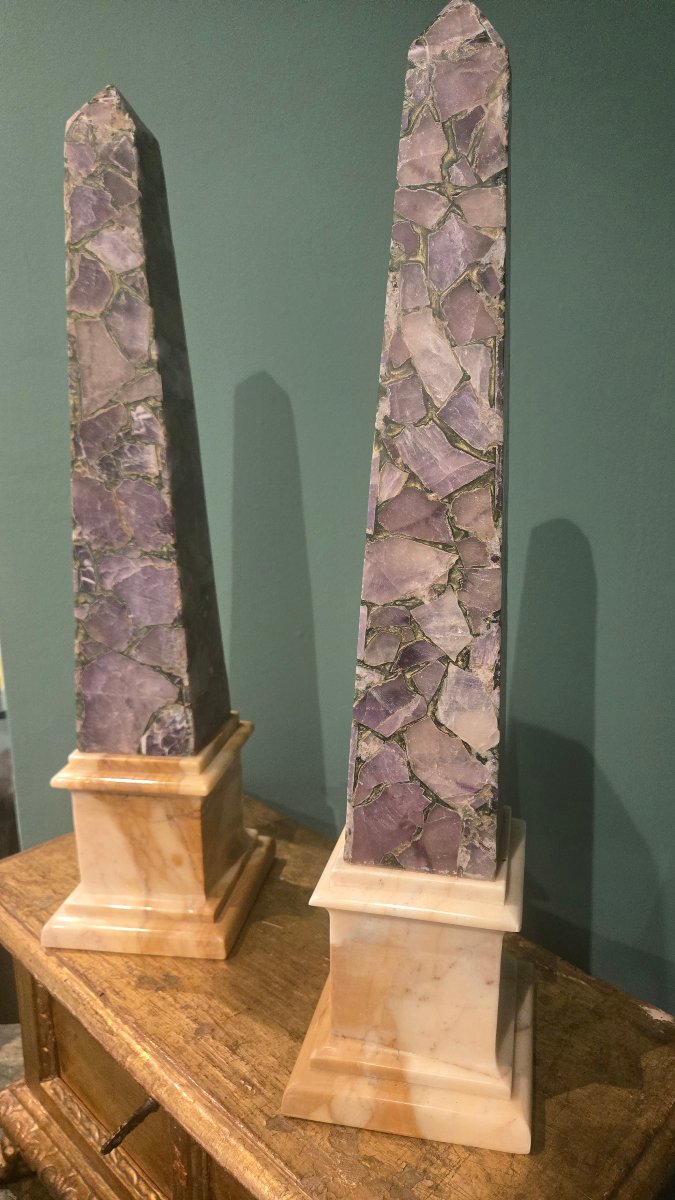 Pair Of Amethyst Obelisks With Siena Yellow Marble Bases, Height 53 Cm, 20th Century, Excellent Condition