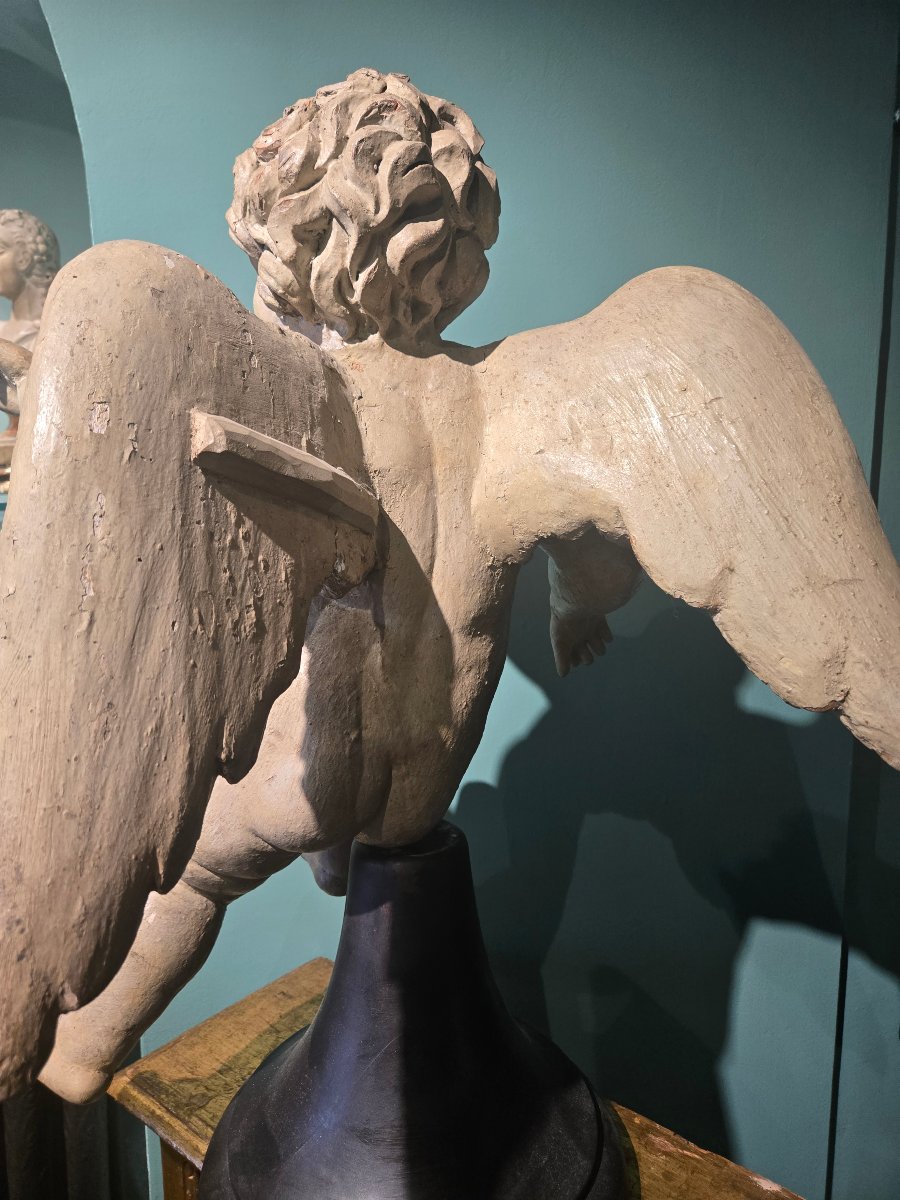 Paire d'Anges Cherubins en bois laque, fin du XVIII siecle, h max 73 cm, etat comme photo-photo-6