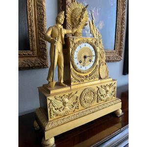 Pendule francaise en bronze dore', 27 x 35 cm, apres 1812