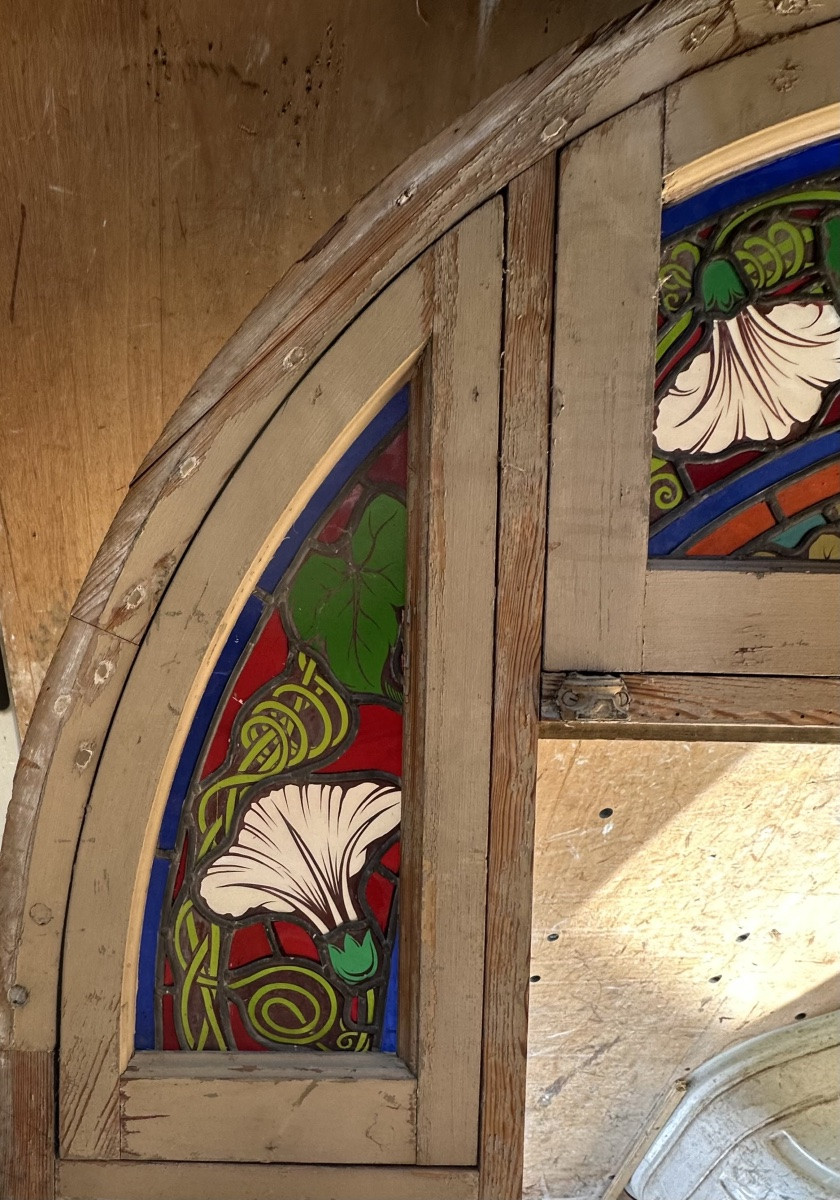 Large Ensemble Of Art Nouveau Woodwork And Stained Glass Windows-photo-3