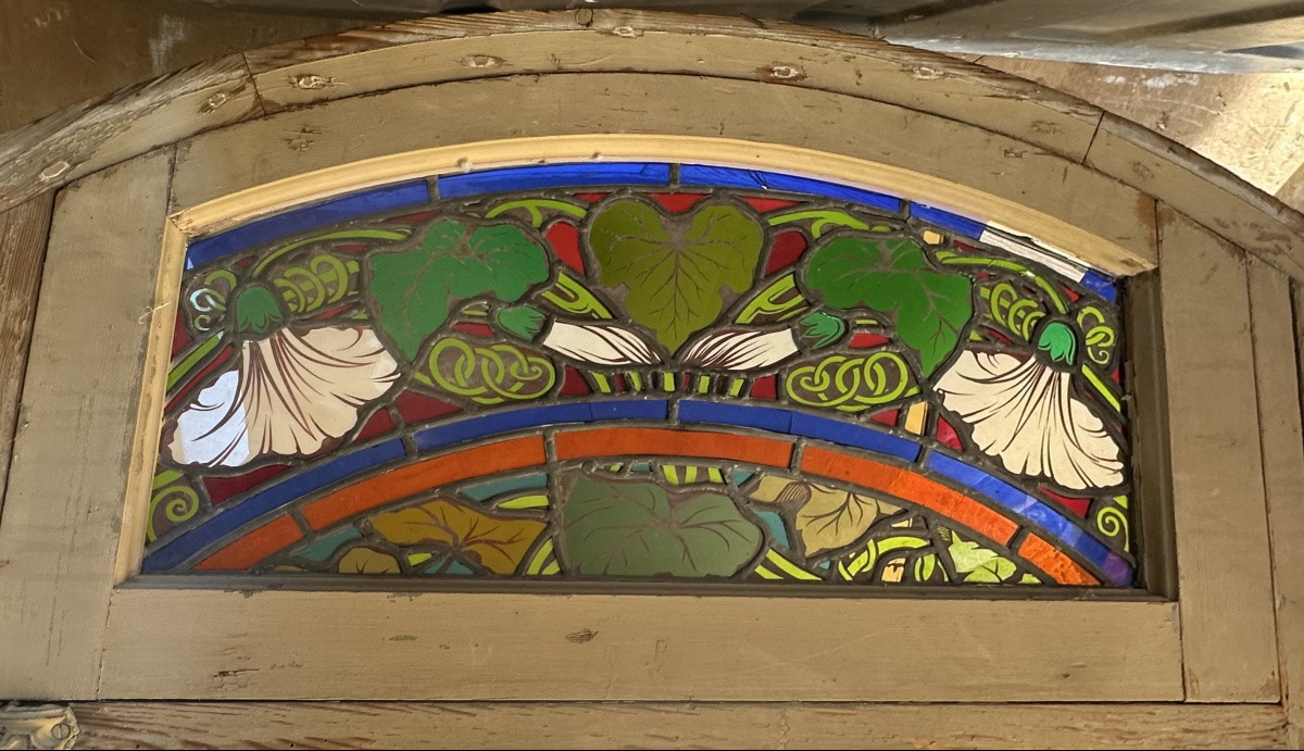 Large Ensemble Of Art Nouveau Woodwork And Stained Glass Windows-photo-4