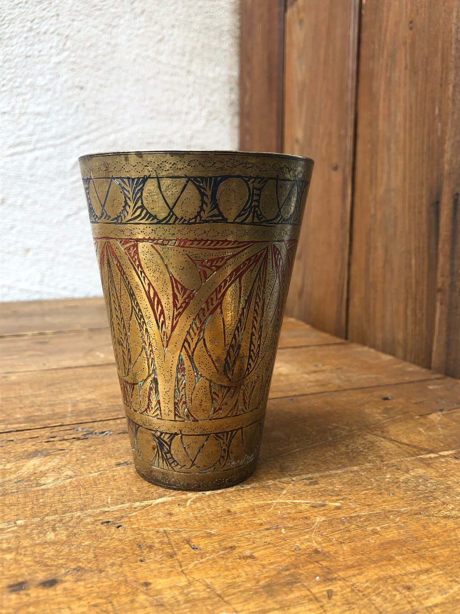 Verre à Lassi - Laiton Ciselé Et Polychromé - Nord De l'Inde - XIXème