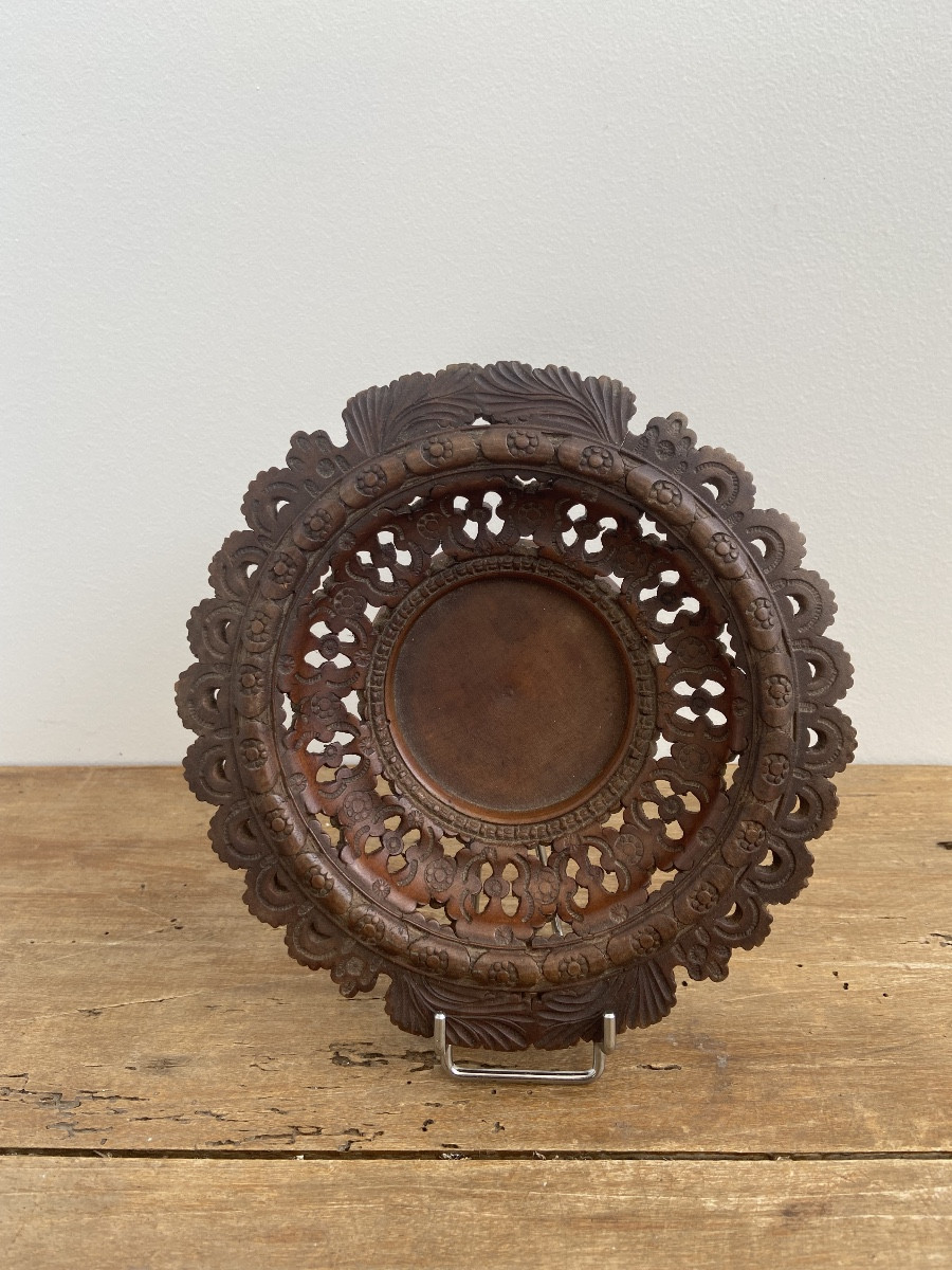 Swiss Folk Art Small Wooden Dish Geneva 1883