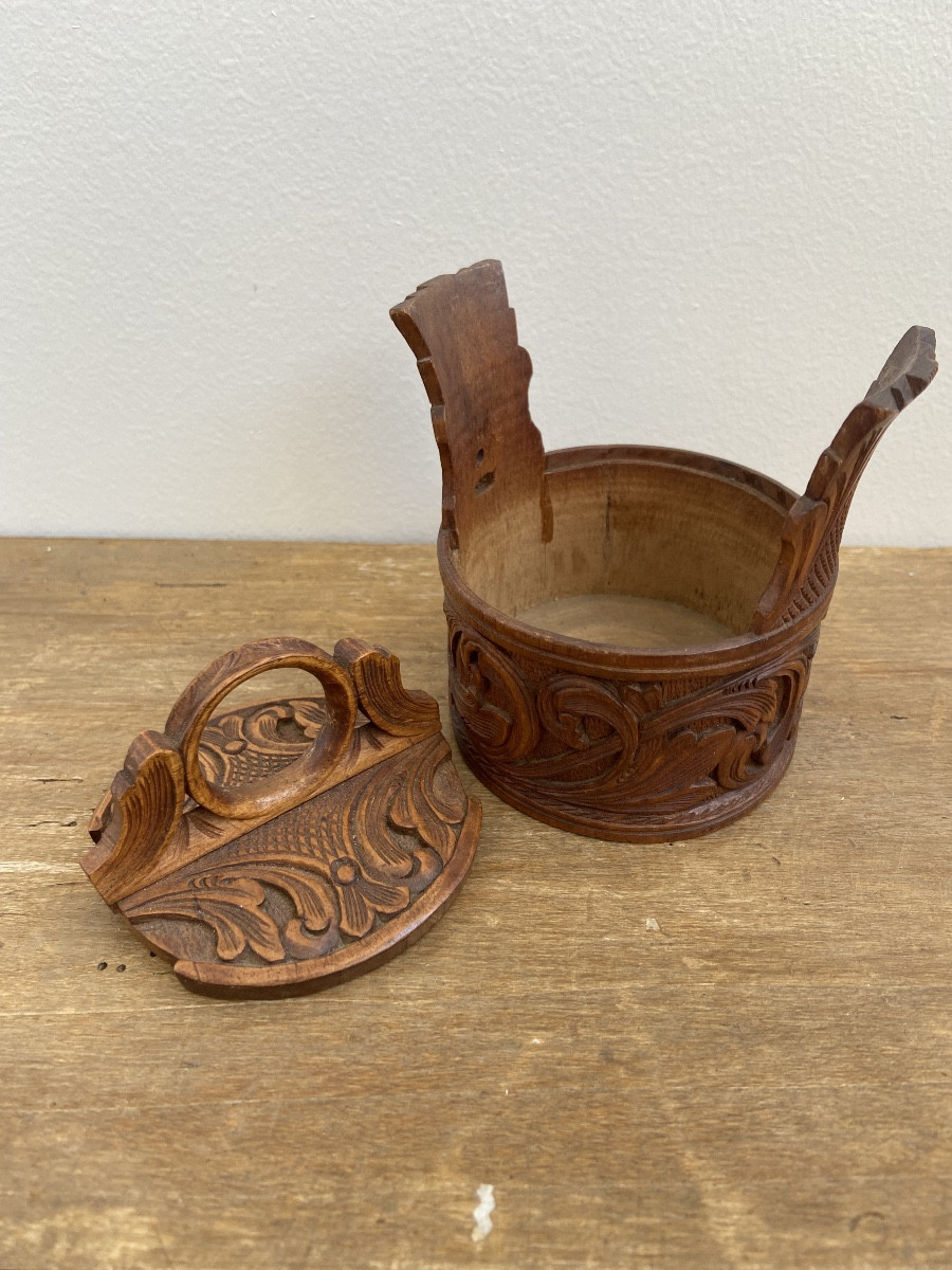 Art Populaire Scandinave Norvège: Boîte Circulaire Sculpté Rinceaux D’acanthe-photo-2