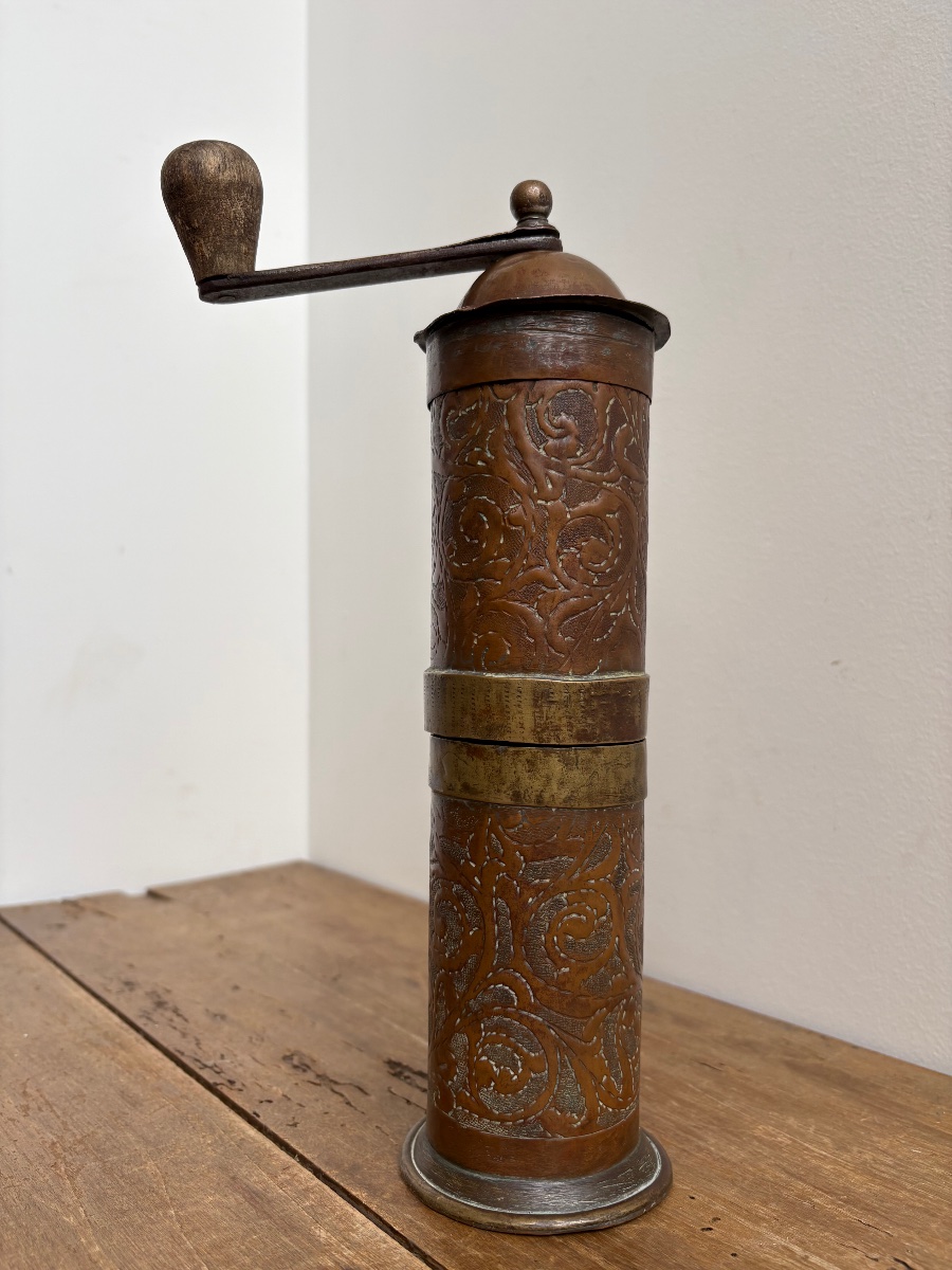 Ottoman Empire - Pepper Mill - Chased Copper With Brass Bands - Second Half Of The 19th Century-photo-2