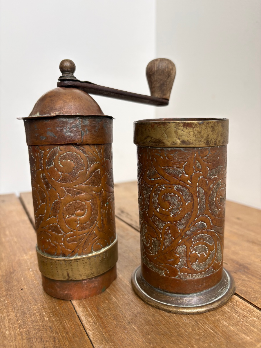 Ottoman Empire - Pepper Mill - Chased Copper With Brass Bands - Second Half Of The 19th Century-photo-3