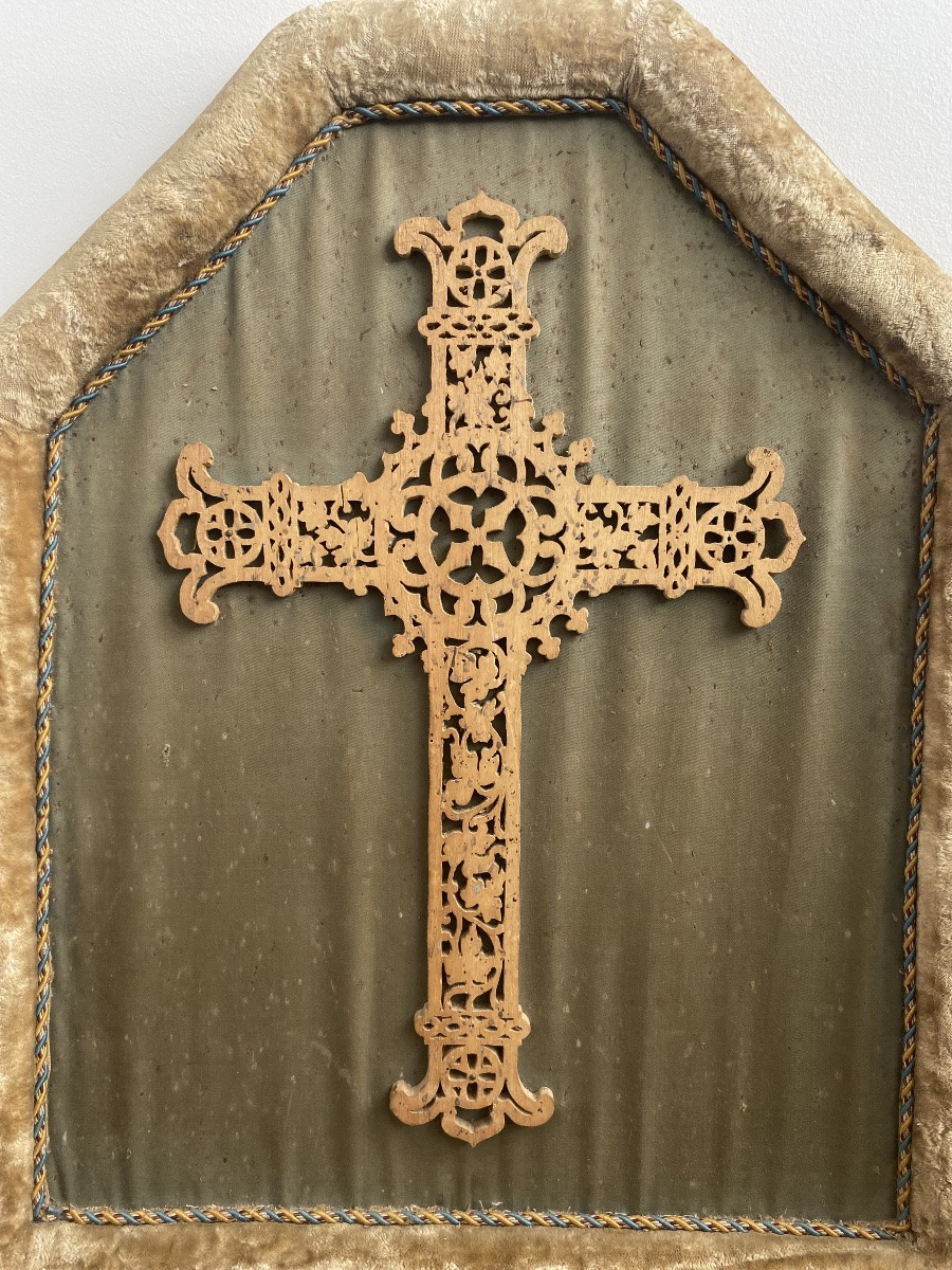 Cross In Fretted Wood, Velvet Frame, Late 19th Century-photo-3