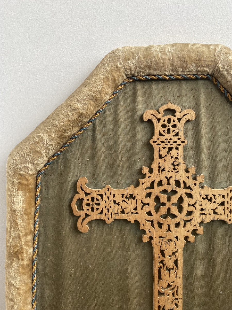 Cross In Fretted Wood, Velvet Frame, Late 19th Century-photo-4