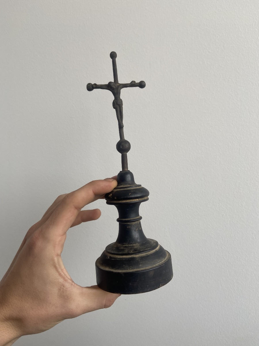 Christ en cuivre sur socle en bois tourné noirci, Napoléon III-photo-3