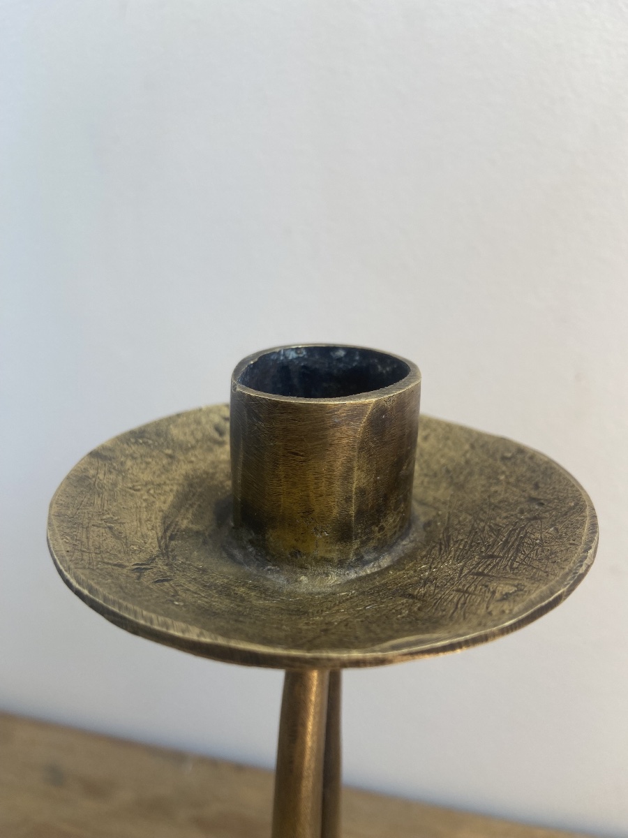 Contemporary Bronze: Candleholder Depicting A Reclining Woman, Circa 1970-photo-3