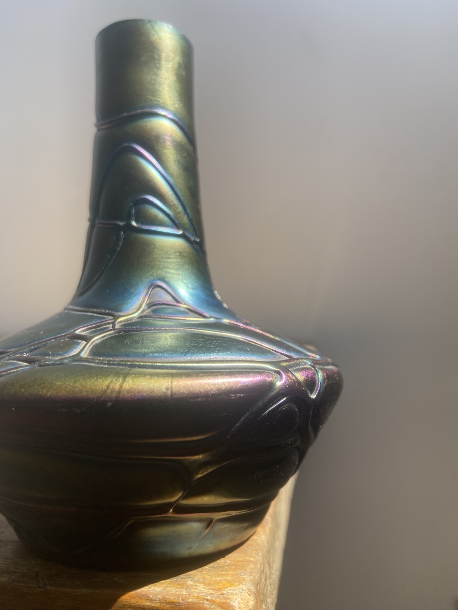 Loetz Or Kralik Dlg: Iridescent Art Nouveau Glassware, Bohemia, Ca. 1900-photo-1