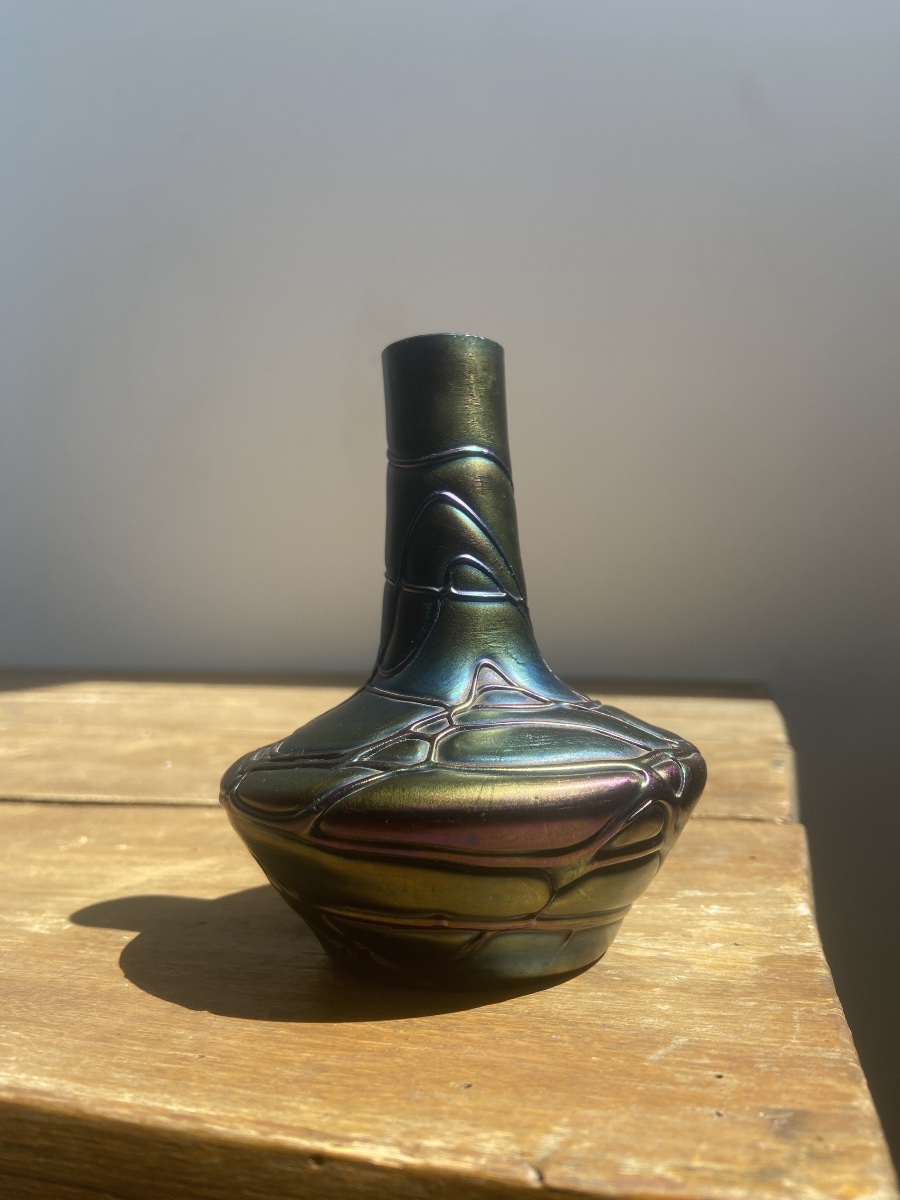 Loetz Or Kralik Dlg: Iridescent Art Nouveau Glassware, Bohemia, Ca. 1900