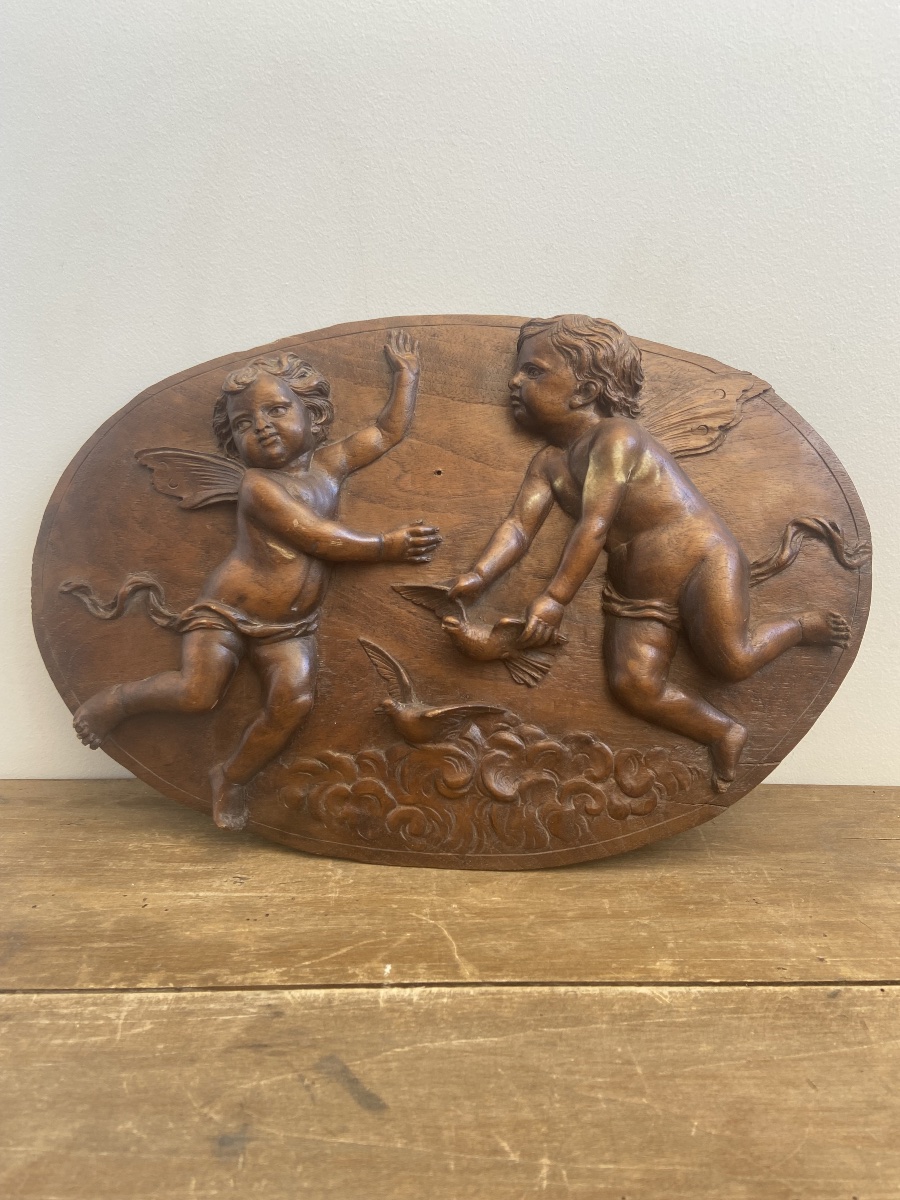 19th-century France: Putti In High Relief, Oval Wooden Panel