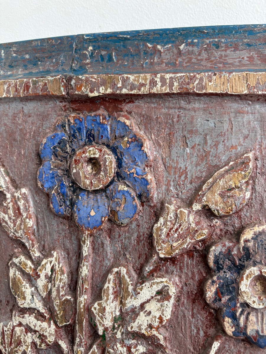 France, Late 18th Century: Polychrome Panel Carved In Bas-relief, Decorated With A Bouquet-photo-1