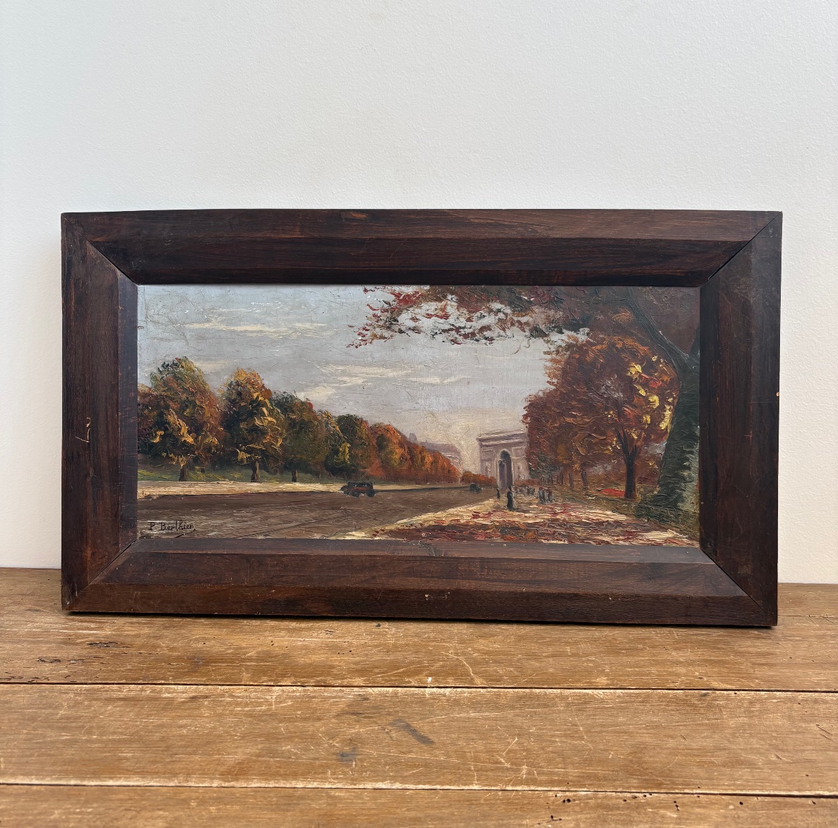 Huile sur panneau: Vue de l’Avenue des Champs-Élysées Paris, France c.1920