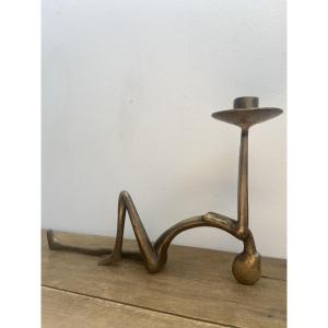 Bronze contemporain: Bougeoir à la femme allongée, circa 1970