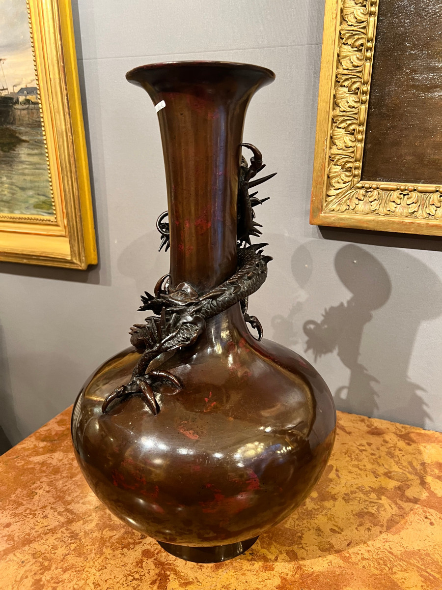 Japanese Bronze Vase With Dragon Decoration – Meiji Period (circa 1880-1900)-photo-2