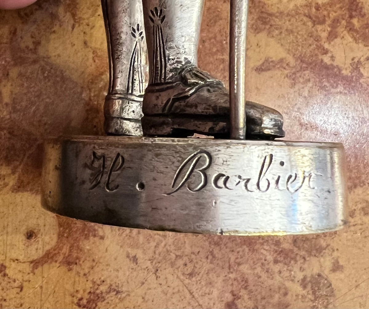 Paire de sujets en bronze argenté signés H. Barbier-photo-3