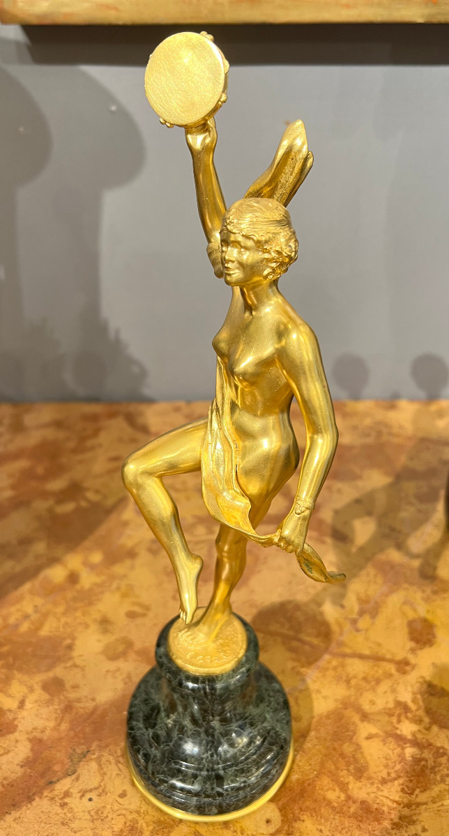 BRONZE DORÉ – DANSEUSE AU TAMBOURIN-photo-2
