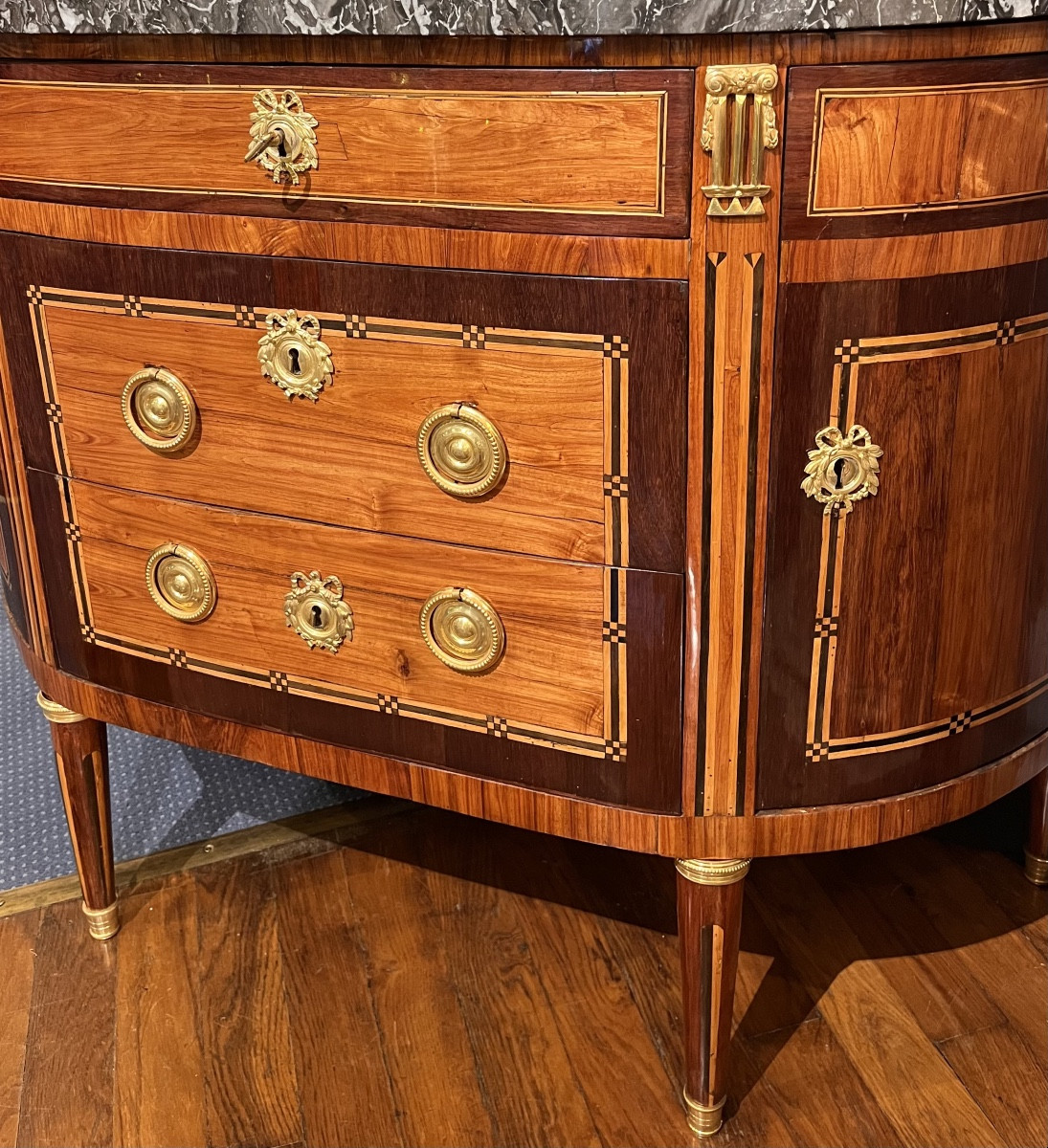 Louis XVI Half-moon Commode – Stamped Cordier-photo-4