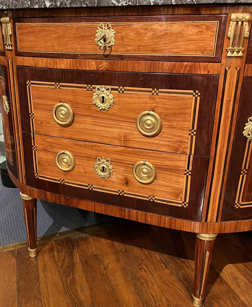 Louis XVI Half-moon Commode – Stamped Cordier-photo-2