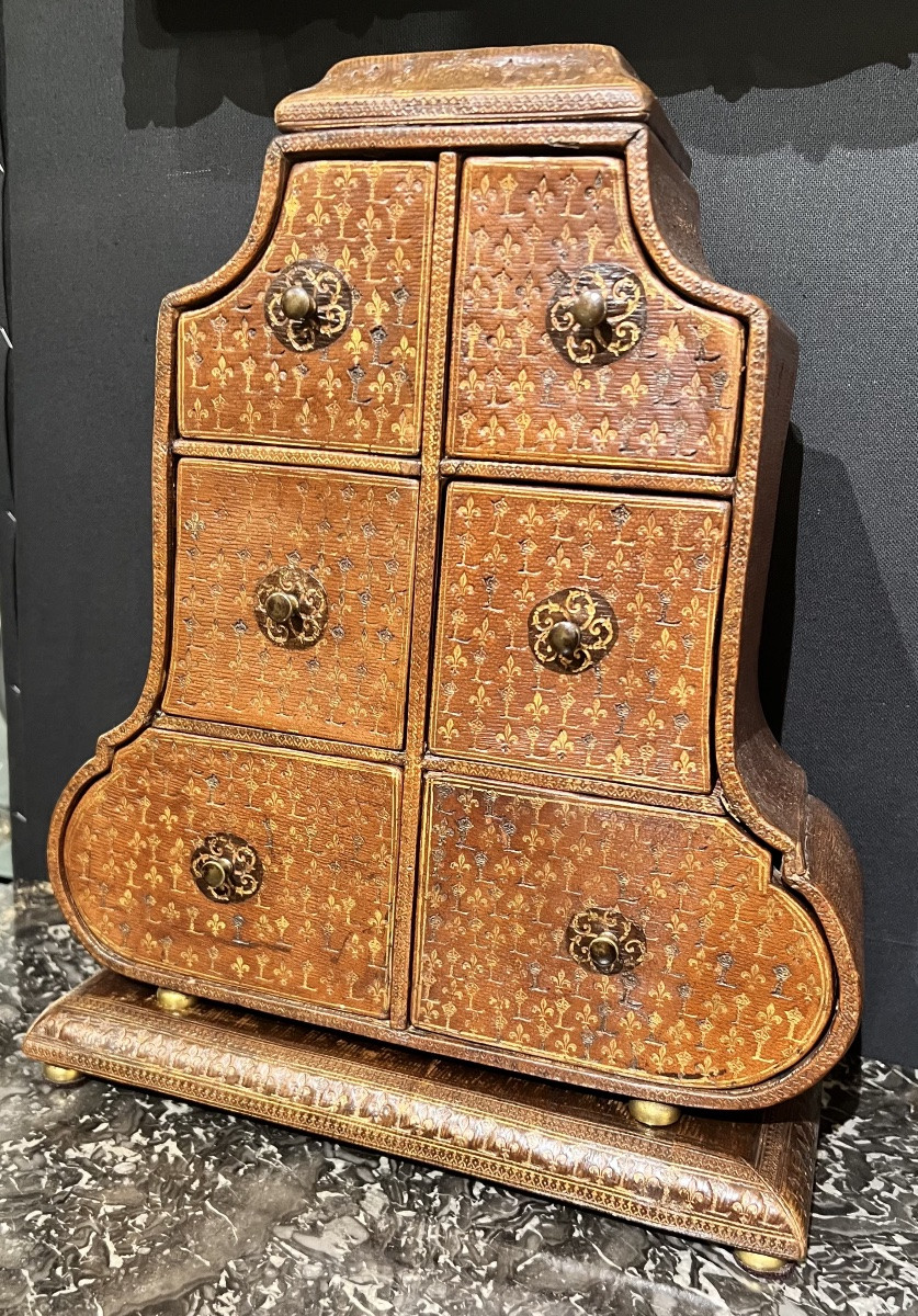 Gold Leather Jewelry Box-photo-3