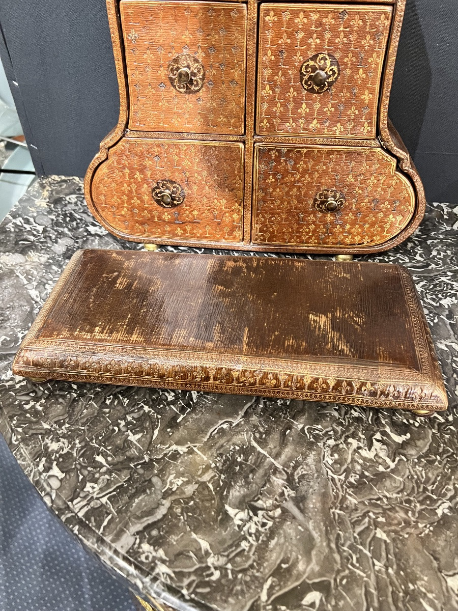 Gold Leather Jewelry Box-photo-3