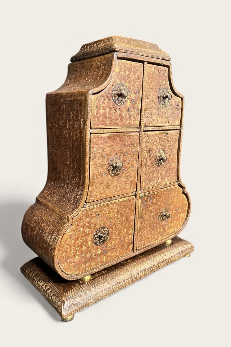 Gold Leather Jewelry Box