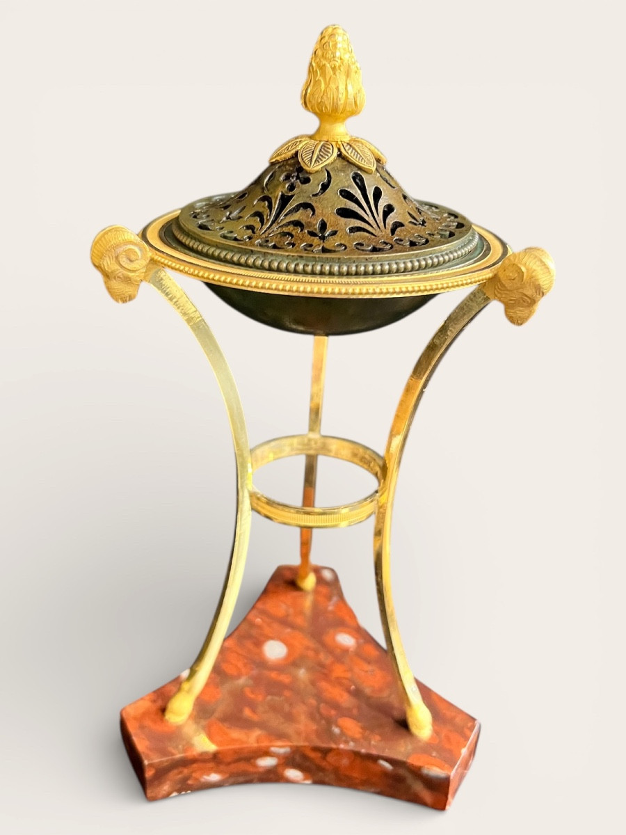 Tripod Scent Pot In Gilt And Patinated Bronze, France, First Half Of The 19th Century, Circa 1