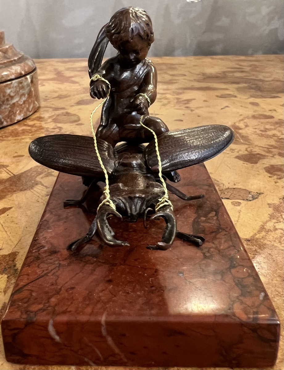 Vienna Bronze – Putto Riding A Scarab – Humorous Miniature Bronze Circa 1900-photo-1