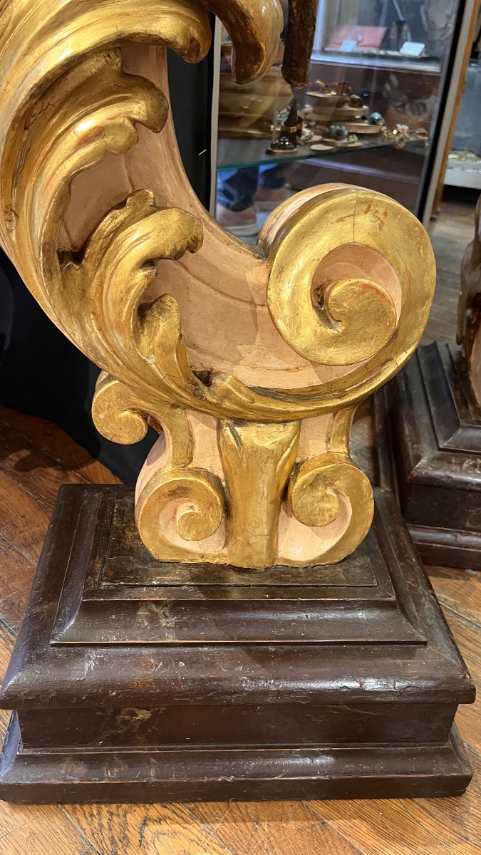 Grande paire de torchères aux putti en bois sculpté, doré et polychrome – Italie XVIIIe siècle -photo-6