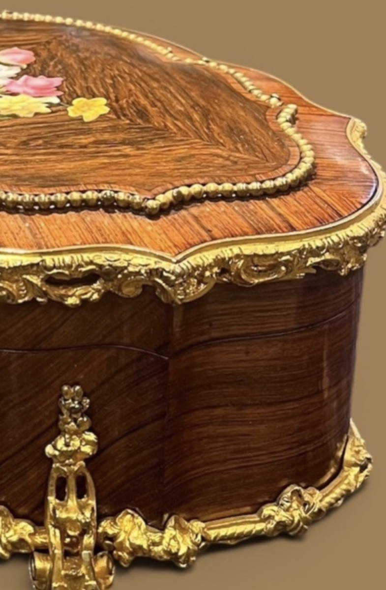 Coffret Napoléon III signé Tahan à Paris  Marqueterie de porcelaine – Palissandre et bronzes do-photo-4