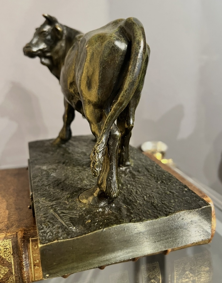 Jeune Taureau  Bronze animalier signé R. Guillaume – Exposition 1889-photo-1