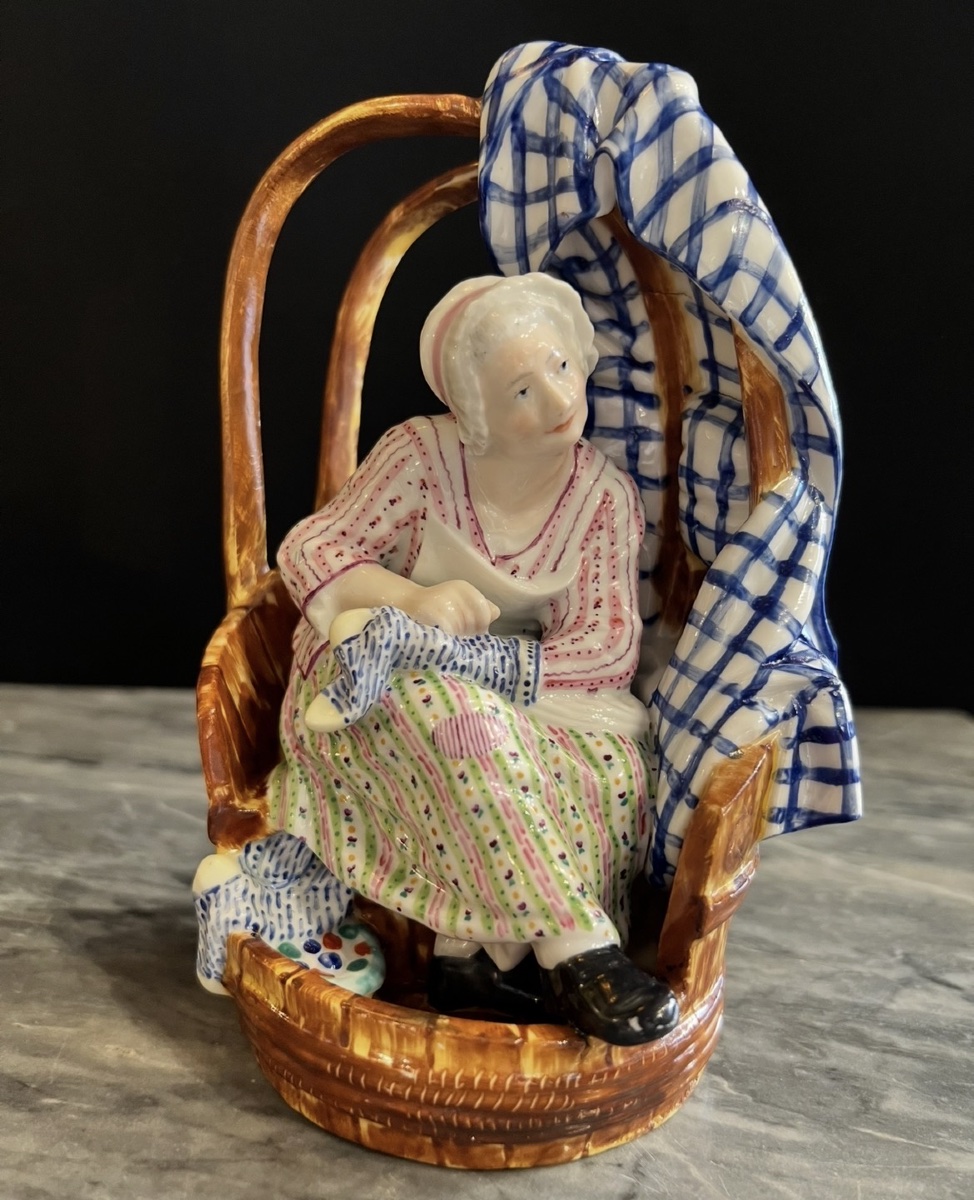 Paire de figures en porcelaine dure polychrome – Le Savetier et La Ravaudeuse  -photo-5