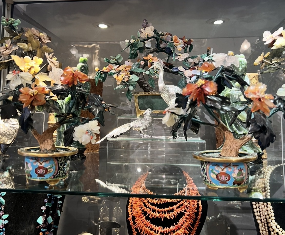 Paire d’arbres fleuris en pierres dures et cloisonné – Chine XIXe-photo-5