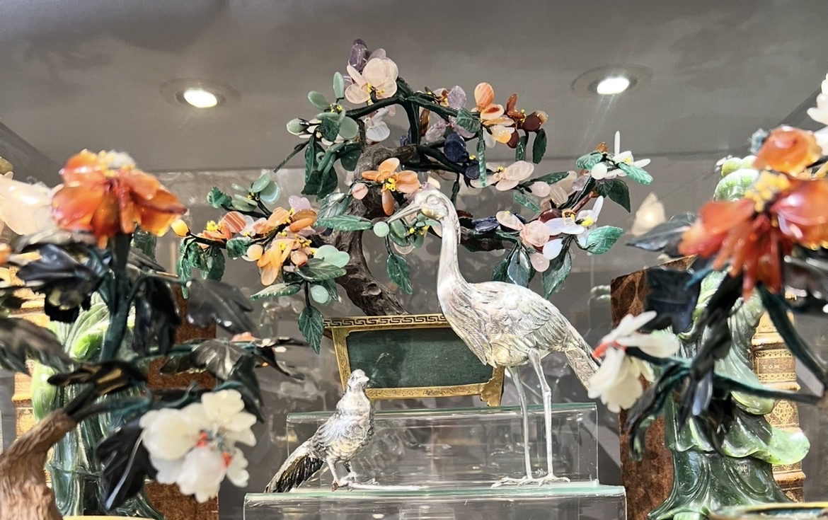 Chinese Flowering Tree Carved From Hardstone – Circa 1920–1940-photo-4