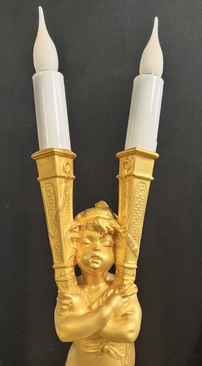 Joseph Chéret — Lampe à l’enfant en bronze doré à deux lumières-photo-3
