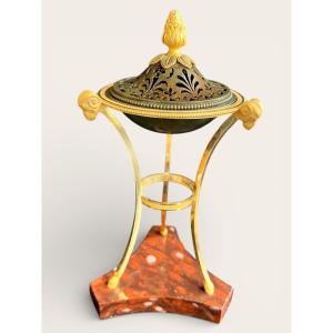 Tripod Scent Pot In Gilt And Patinated Bronze, France, First Half Of The 19th Century, Circa 1