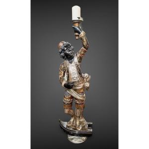Nubien porte-torchère en bois sculpté, doré et polychrome — Vers 1850–1870