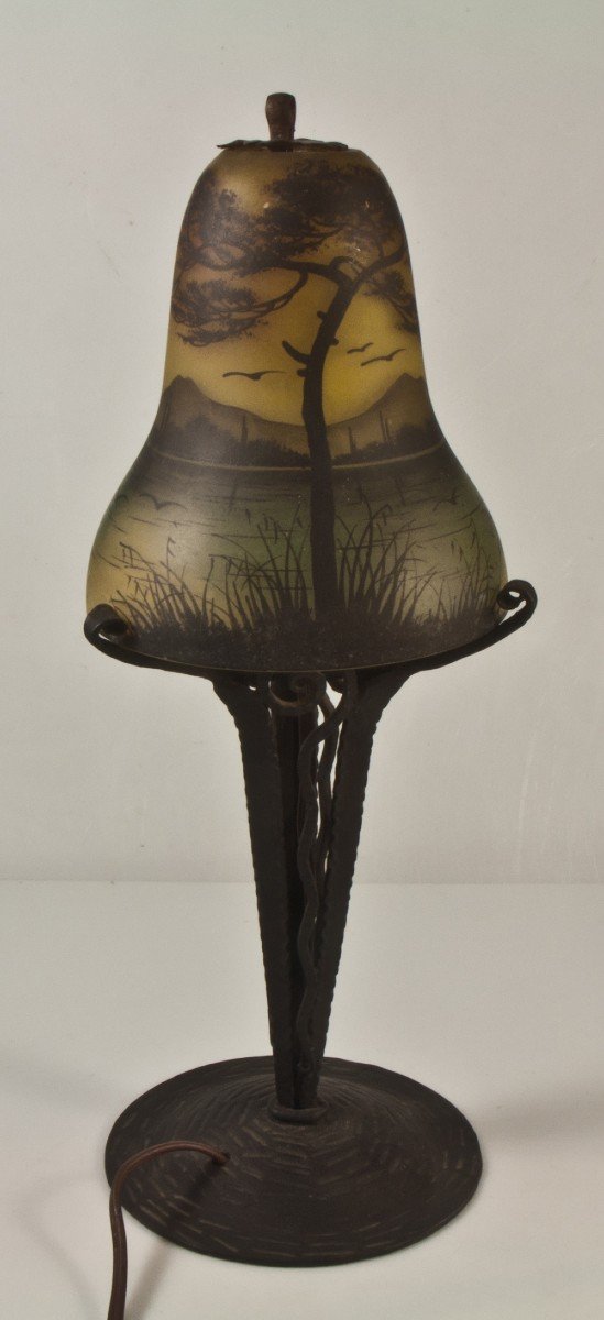 J. Michel Lampe En Verre Et Fer Forgé Art Nouveau