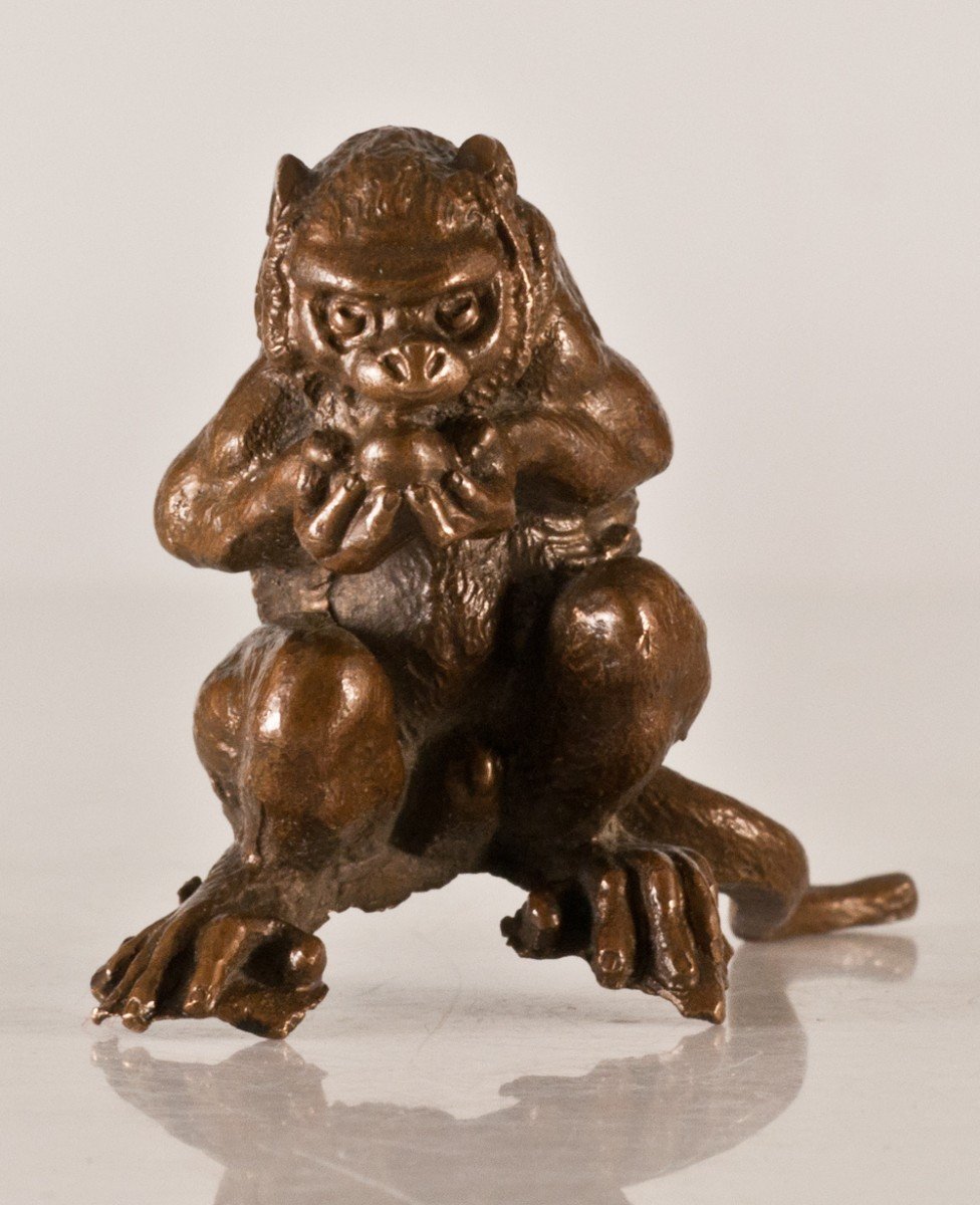 The Monkey That Eats Animal Bronze Boin And Henry + Henry Fres-photo-2