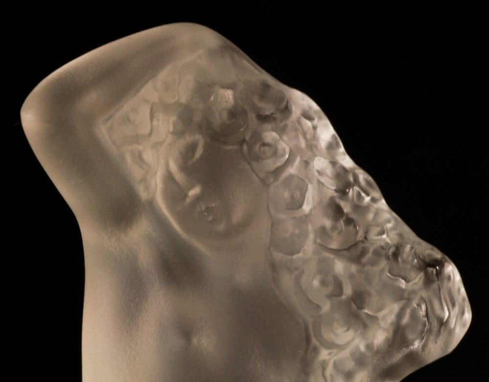 Lalique France modèle Floréal Statuette Femme Verre Opalescent-photo-2